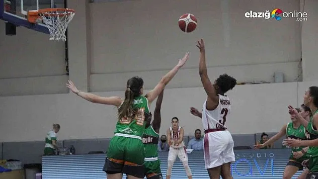 Elazığ İl Özel İdare, Macaristan ekibi Uni Györ'ü 74-67 mağlup etti