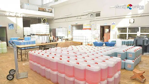 Okul fabrika gibi çalıştı, 2 milyon 987 bin liralık ciroya ulaştı