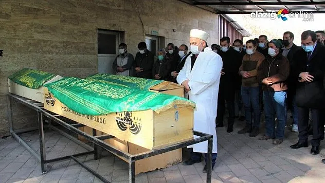 Feci Kazada Hayatın Kaybeden Anne, Baba ve Kızları Son Yolculuğuna Uğurlandı