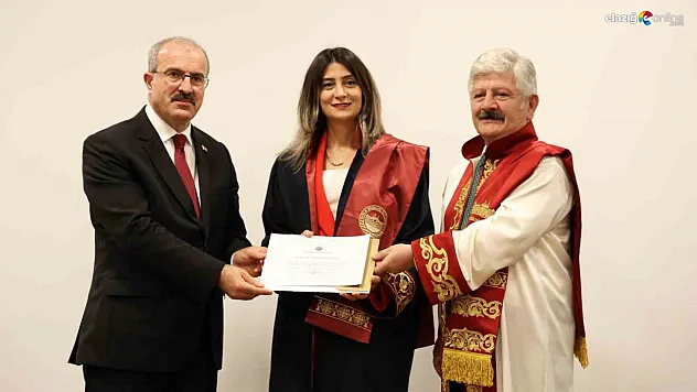 Elazığ'da akademik yükselme ve cübbe töreni