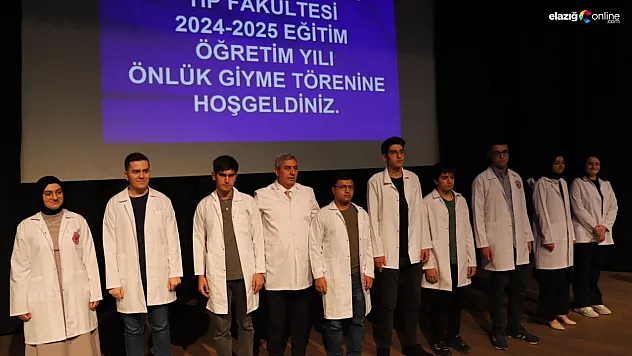 Fırat Üniversitesi'nde Beyaz Önlük Töreni: Tıp Öğrencileri Geleceğe Hazır!