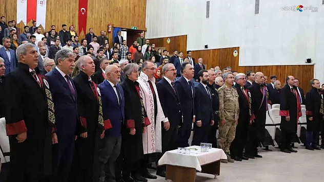 FÜ 2022-2023 akademik yılı açılış töreni yapıldı