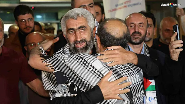 Elazığlı Aktivist Sinan Akılotu'ndan Çarpıcı Gazze Açıklaması!