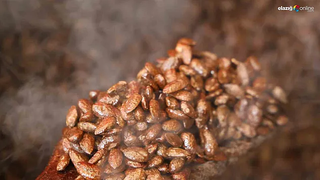 Müşteri istedi, usta yaptı: Elazığ'da geleneksel badem şekerine 'kahve' dokunuşu