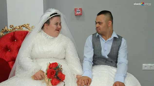 Gelinlik giymeyi çok istiyordu! Down sendromlu Betül'ün hayali gerçek oldu