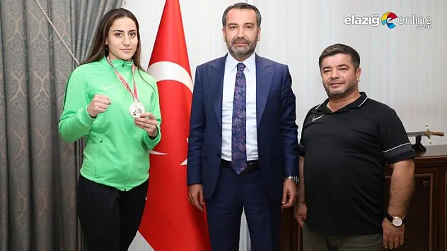 Elazığlı boksör Gizem Özer'e milli davet