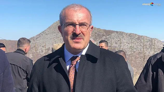 Göçükteki 4'üncü işçiyle ses irtibatı sağlandı