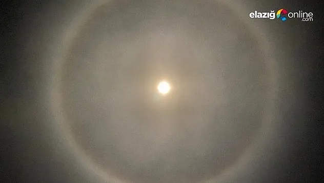 Gökyüzünde oluşan gizemli doğa olayı Elazığlıları korkuttu