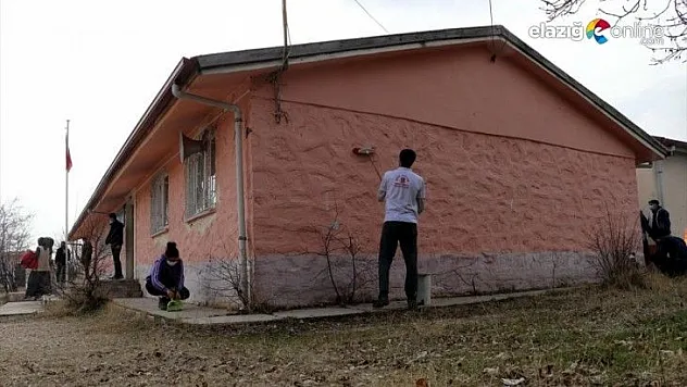 Gönüllü gençlerden eğitime destek!