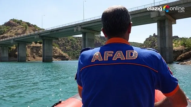 Gülistan Doku, kodu düşürülen baraj gölünde aranıyor!