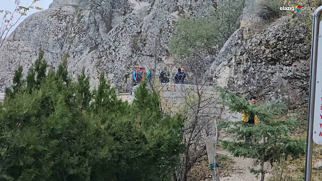 Harput Kalesi'nden Kendini Boşluğa Bırakan Kadın Hayatını Kaybetti!
