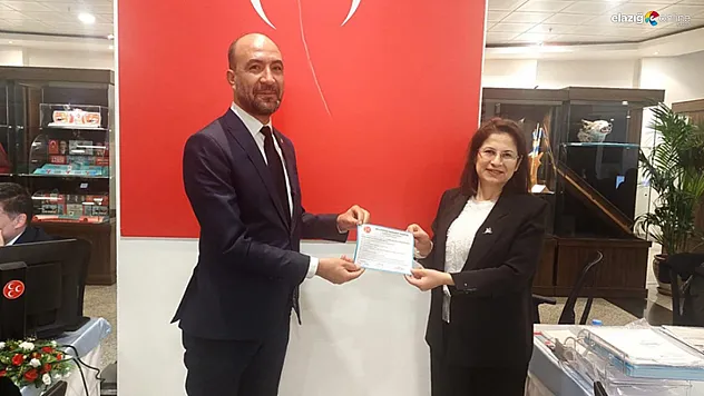 Hasan Tunç MHP'den aday adaylığı başvurusunu yaptı