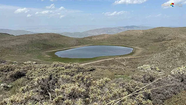 Bisiklet ve Doğa Tutkunlarına Yeni Rota: Hazar Baba Dağı Zirvesi!