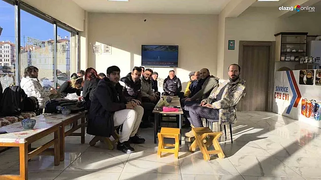 Elazığ Dağcılık Kulübü'nden Kış Tırmanışı: Hazarbaba Zirvesi 21 Sporcu ile Fethedildi!