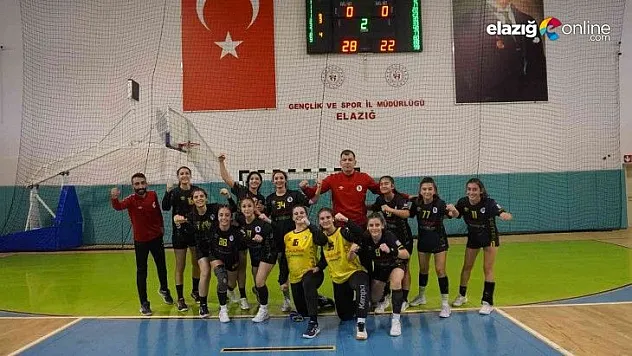 Elazığ Sosyal Yardımlaşma Adasokağı'nı 6 sayı farkla 28-22 yendi