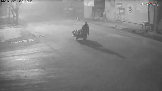 Hırsızlar bozuk ve hurda malzemelere dokunmayıp 250 bin liralık ürünü çaldı