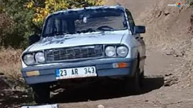 Hırsızlar evinin önündeki otomobili çaldı!