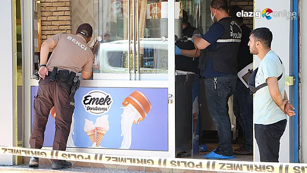 Husumetlisini çalıştığı dondurmacı dükkanında ateş ederek öldürdü