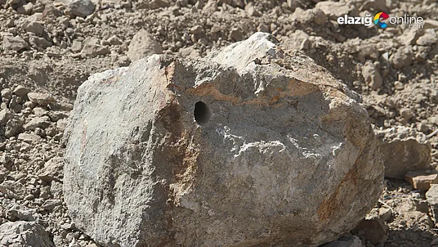 İnşaatın temel açma kazısında çıkan dinamit kalıntısı polisi alarma geçirdi