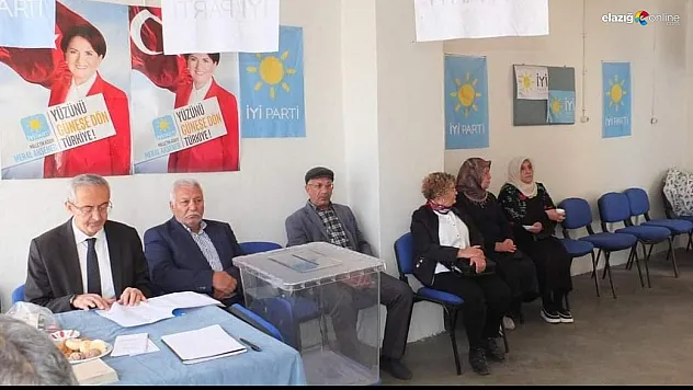 Elazığ İYİ Parti ilçe kongreleri sürüyor!