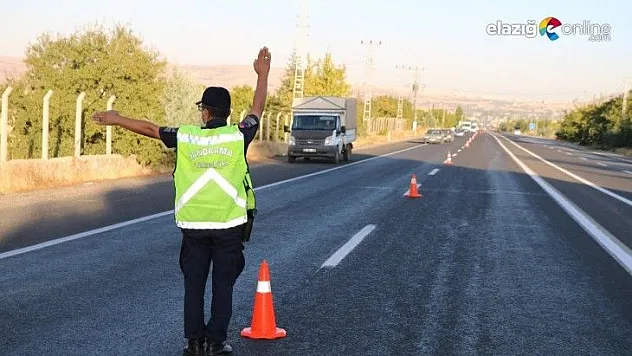 Jandarma, drone destekli uygulamayla vatandaşları uyardı