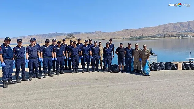 Elazığ jandarmasından çevre temizliği