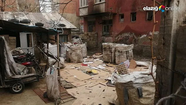 Kötü kokular mahalleliyi canından bezdirdi