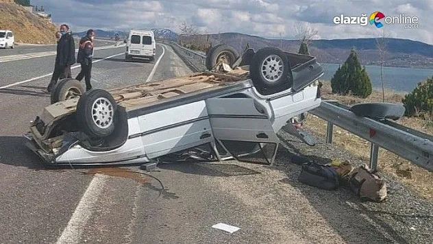 Diyarbakır yolunda kamyonla çarpışan otomobil ters döndü!