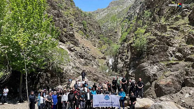 Elazığ'da 14 Kilometrelik Doğa Yürüyüşü: Ters Laleler İçin Farkındalık Etkinliği!