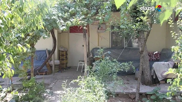 Karısına laf attığını iddia ettiği kişiyi bıçaklayarak öldürdü