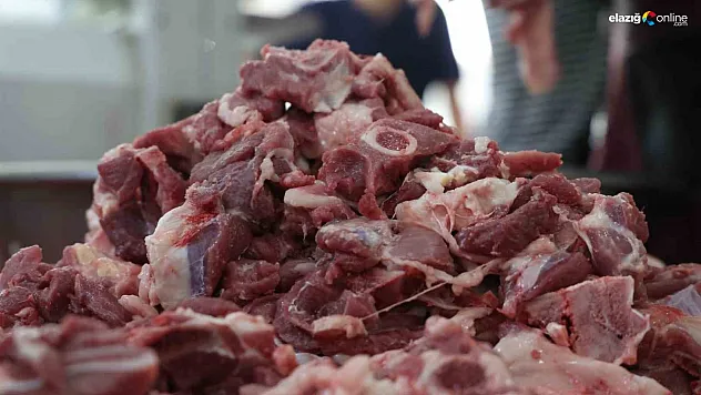 Elazığ'daki kasaplarda yoğunluk!