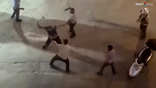 Elazığ'da Kan Donduran Kavga! Baltayla Saldırdı, Ölüm Tehditleri Savurdu!