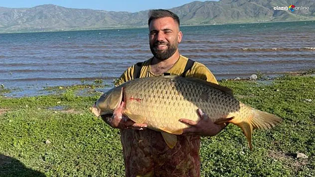Keban Baraj Gölü'nde Rekor Ağırlık: 32 Kiloluk Dev Sazan