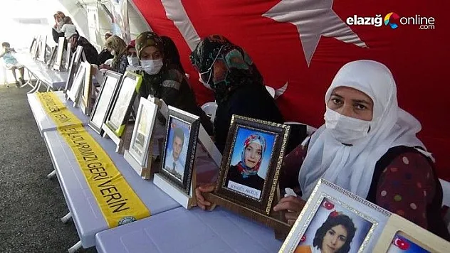 Kısıtlama bitti, aileler HDP önündeki çadırda eylemlerine devam etti