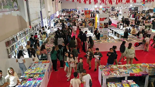 Kitap Fuarı 150 bin ziyaretçiyi ağırladı