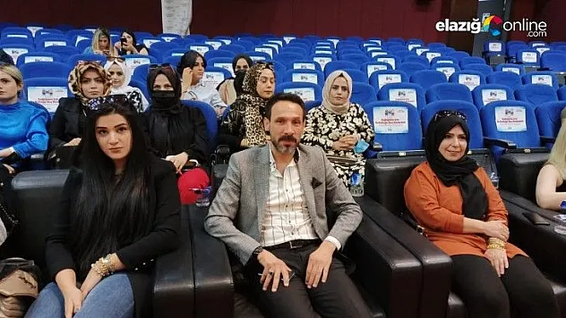 Kuaförler Odası'ndan bayan kuaförlere eğitim