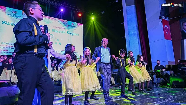 Küçük kalplerden büyük ezgiler