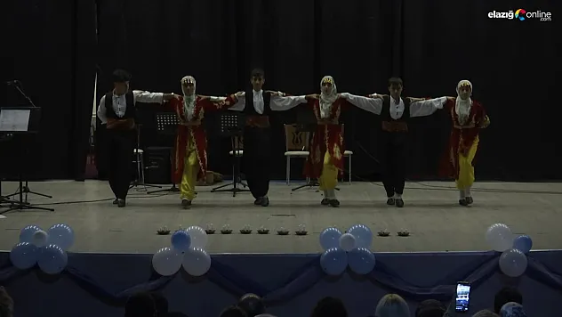 Limak Ortaokulu Öğrencilerinden Tiyatro ve Müzik Dolu Veda Gecesi