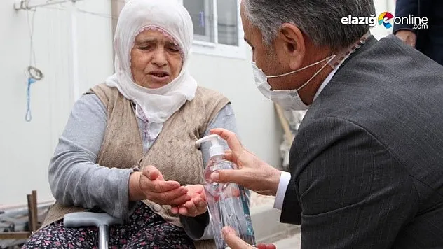 Liseliler üretti, 65 yaş üstüne ücretsiz dağıtıldı