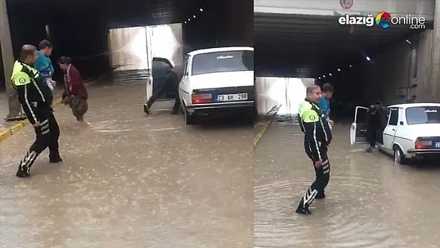 Mahsur kalan çocuğun yardımına, polis amcaları yetişti