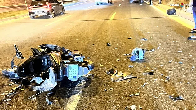 Malatya-Elazığ yolunda motosiklet traktör römorkuna çarptı: 1 yaralı