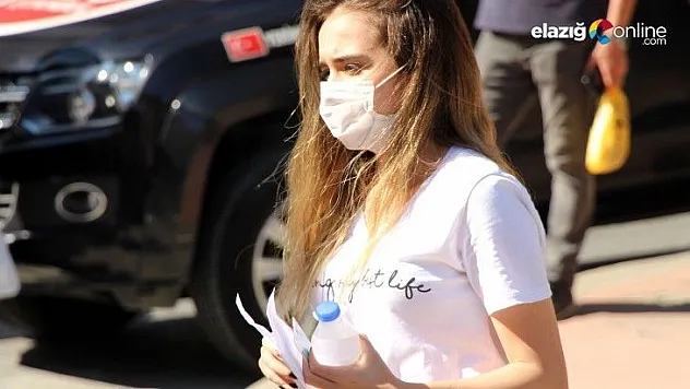 Maske terlettikçe baş ağrısı artıyor, terden ıslanan maskeyi kullanmayın!