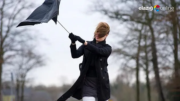 Meterolojiden 5 il için kuvvetli rüzgar ve fırtına uyarısı