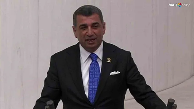 Vekil Erol Elazığspor'un başarısını meclise taşıdı!