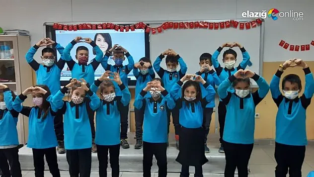 Minik öğrencilerden engellilere videolu destek