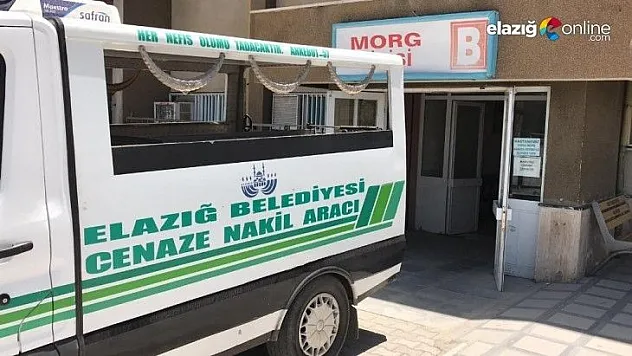 Minik Yüsra, parkta oynarken bayıldı hastanede hayatını kaybetti