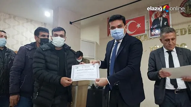 'Modern Hayvancılık Teknikleri' kursunu tamamlayanlar belgelerini aldı