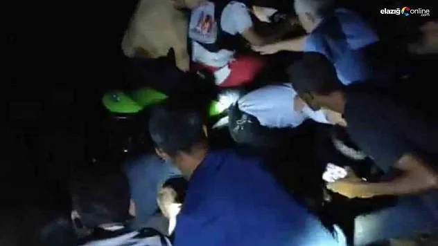 Nehirde mahsur kalan 5 kişi kurtarıldı