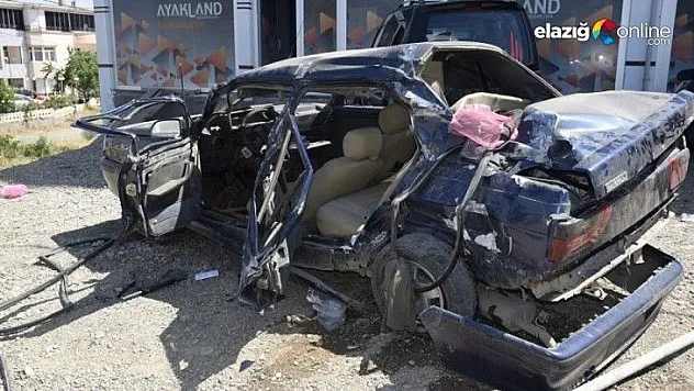 Otomobil Hurdaya Döndü