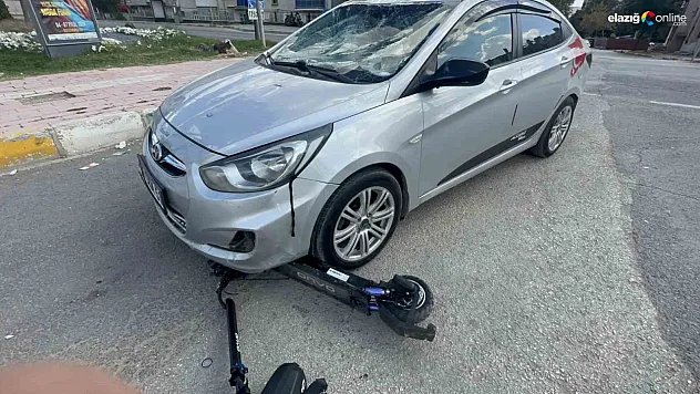 Elazığ Stadyum Kavşağı'nda kaza: Otomobil scooter'a çarptı!